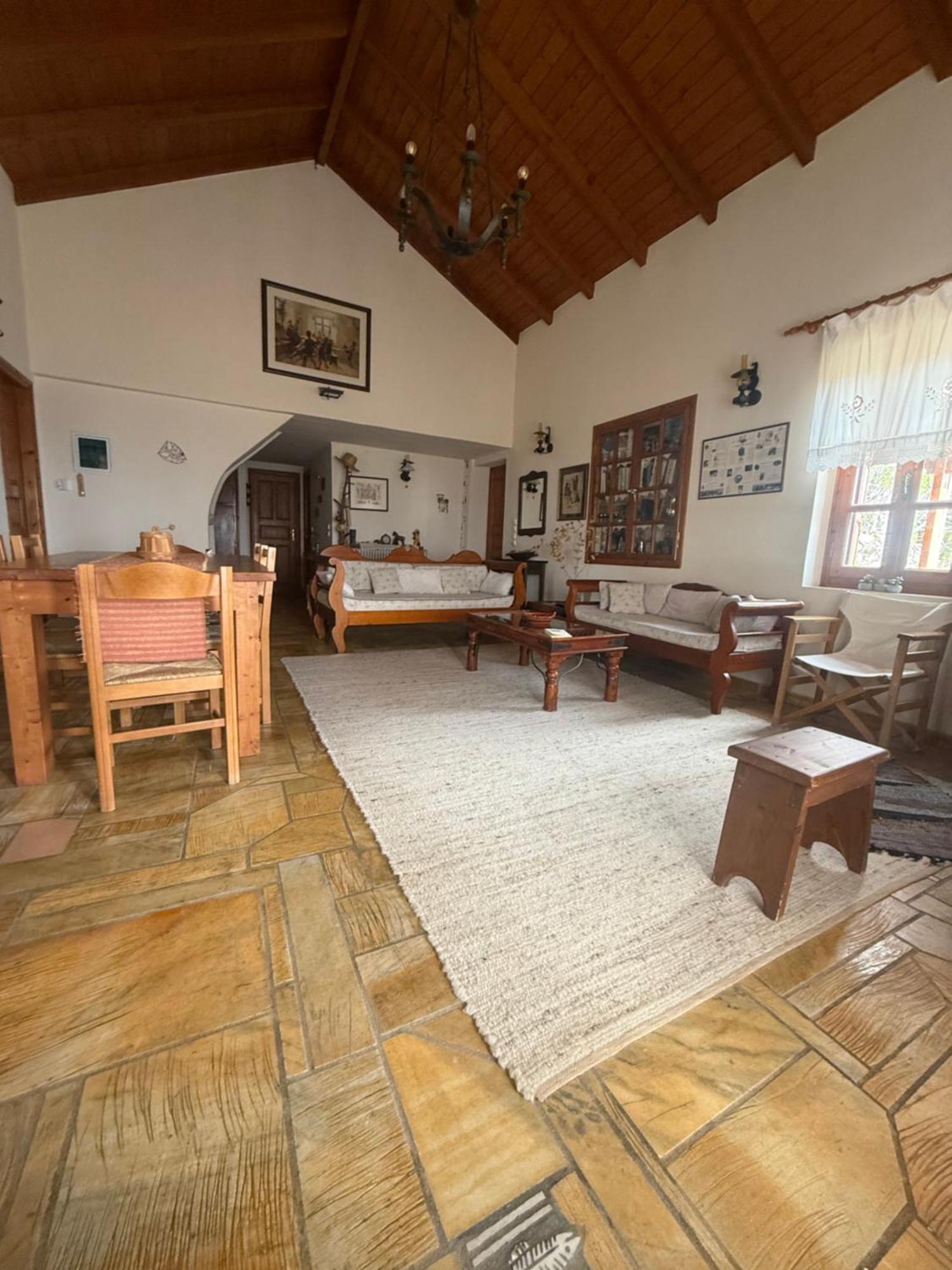 Arcadianis Lakeview Villa At Psari Arkadias Psárion المظهر الخارجي الصورة
